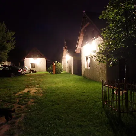 Lodge Osada Pod Czerwonym Debem - Czarny Mlyn Jastrzebia Gora