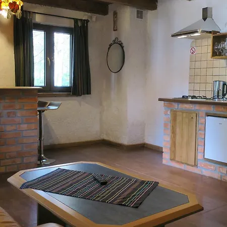 Osada Pod Czerwonym Dębem *