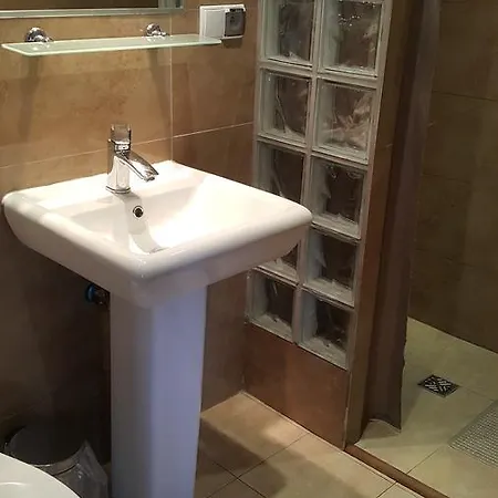 Osada Pod Czerwonym Dębem