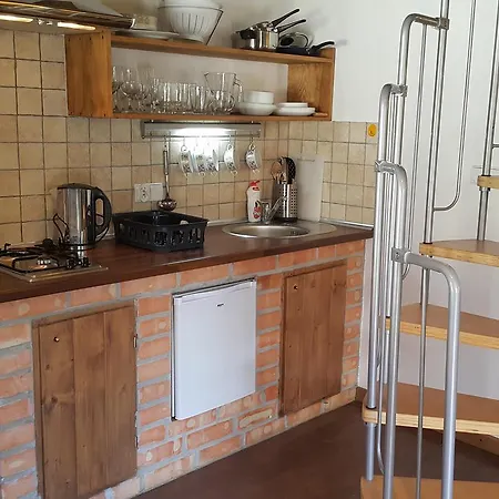 Osada Pod Czerwonym Dębem Jastrzębia Góra