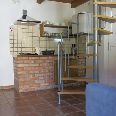 Osada Pod Czerwonym Debem - Czarny Mlyn Orman Evi Jastrzębia Góra