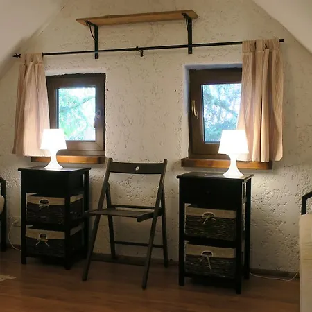 Osada Pod Czerwonym Debem - Czarny Mlyn *