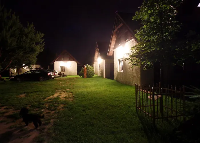 Chata Osada Pod Czerwonym Debem - Czarny Mlyn Jastrzębia Góra