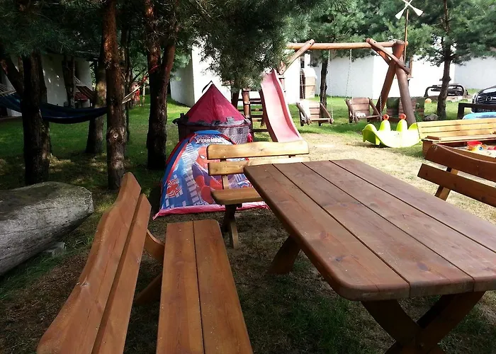 Osada Pod Czerwonym Debem - Czarny Mlyn Jastrzębia Góra