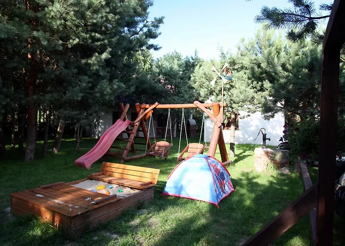 Chata Osada Pod Czerwonym Debem - Czarny Mlyn *