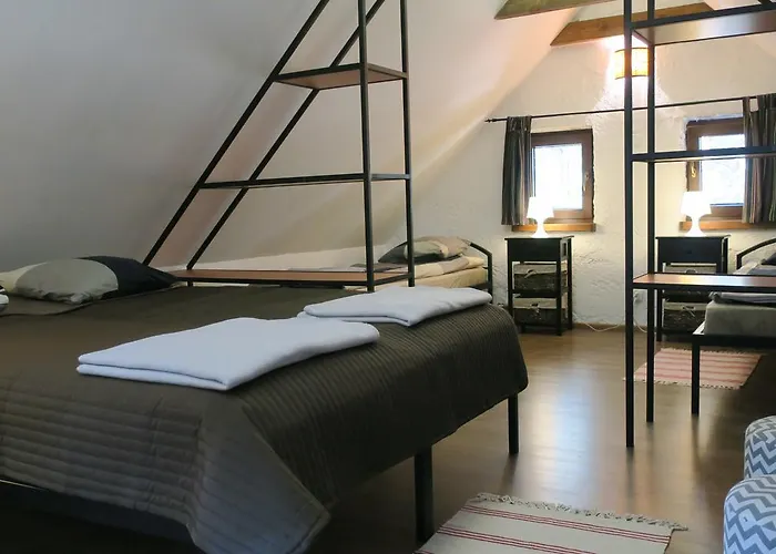 Chata Osada Pod Czerwonym Debem - Czarny Mlyn Jastrzębia Góra