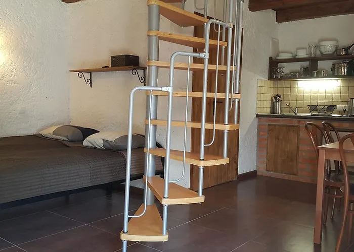 Osada Pod Czerwonym Debem - Czarny Mlyn