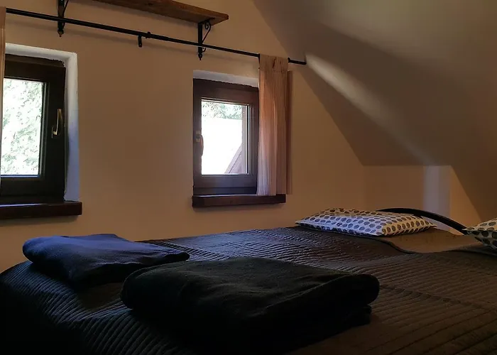 Jaktstuga Osada Pod Czerwonym Debem - Czarny Mlyn